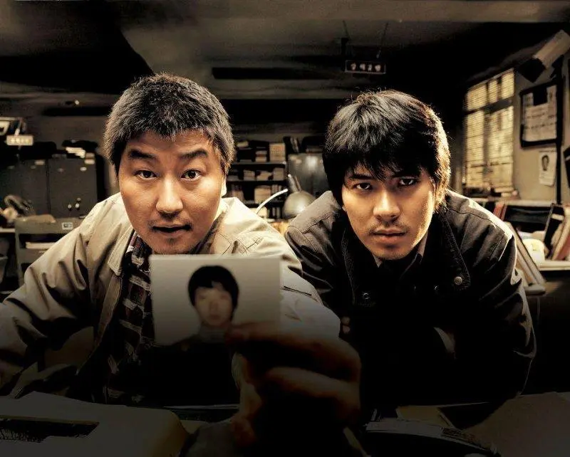 韩国高分犯罪电影排行榜（最好看的韩国动作犯罪电影）-第1张图片-飞扬号