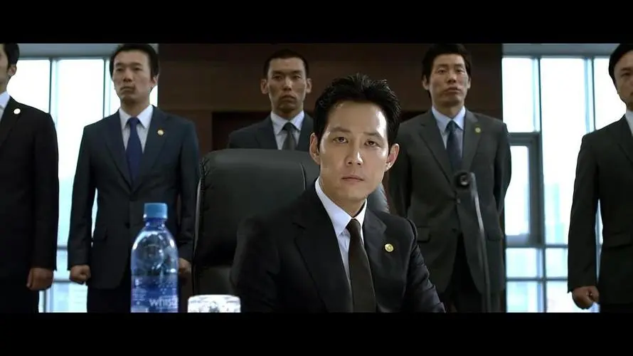韩国高分犯罪电影排行榜（最好看的韩国动作犯罪电影）-第2张图片-飞扬号