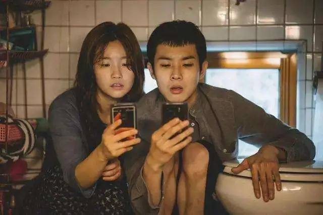 豆瓣评分最高的十大韩国电影（豆瓣韩国电影评分排行榜）-第1张图片-飞扬号
