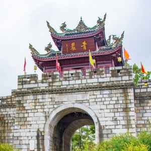 中国最值得去的古镇有哪些（中国最美的十大古镇排名）-第1张图片-飞扬号